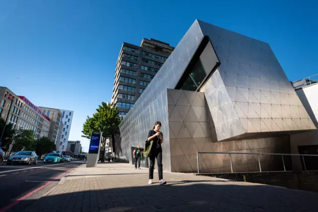 London Metropolitan University - Holloway